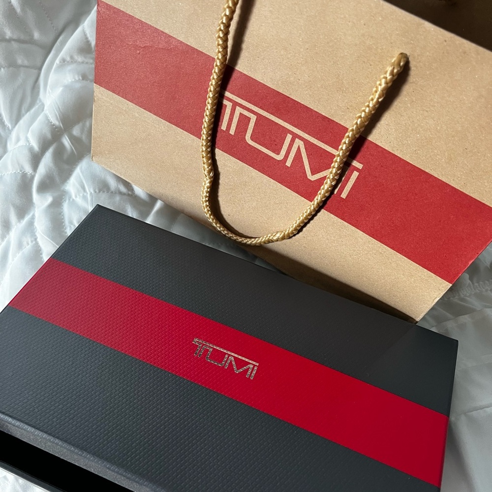 Tumi box and bag